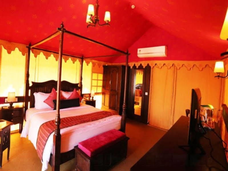 Serena Beach Resort Māndvi Zewnętrze zdjęcie